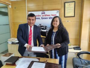 Vaishali Samanta, COO of Veddis Foundation and Shri. Anil Sharma, CEO of HPSRLM